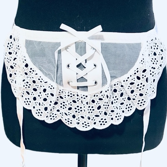 Victoria Secret Dream Angels White Eyelet Lace Garter Belt Skirt, NWT, Size XS/S - Picture 16 of 16